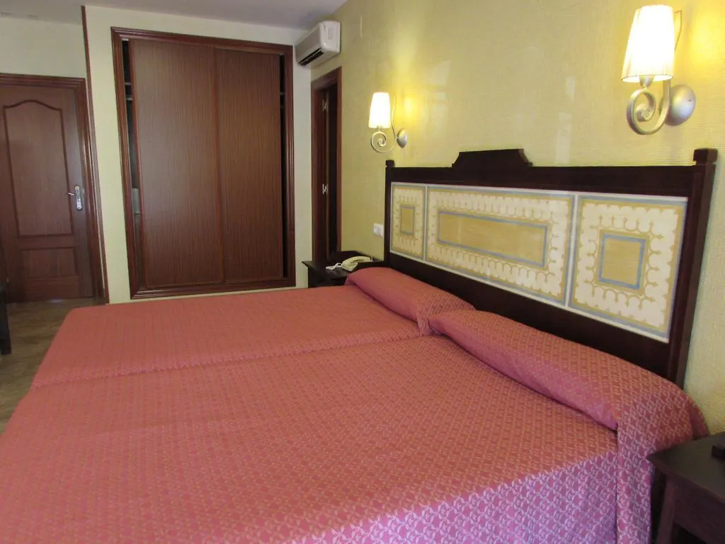 Paraiso Playa Hotel إيسلا كريستينا
