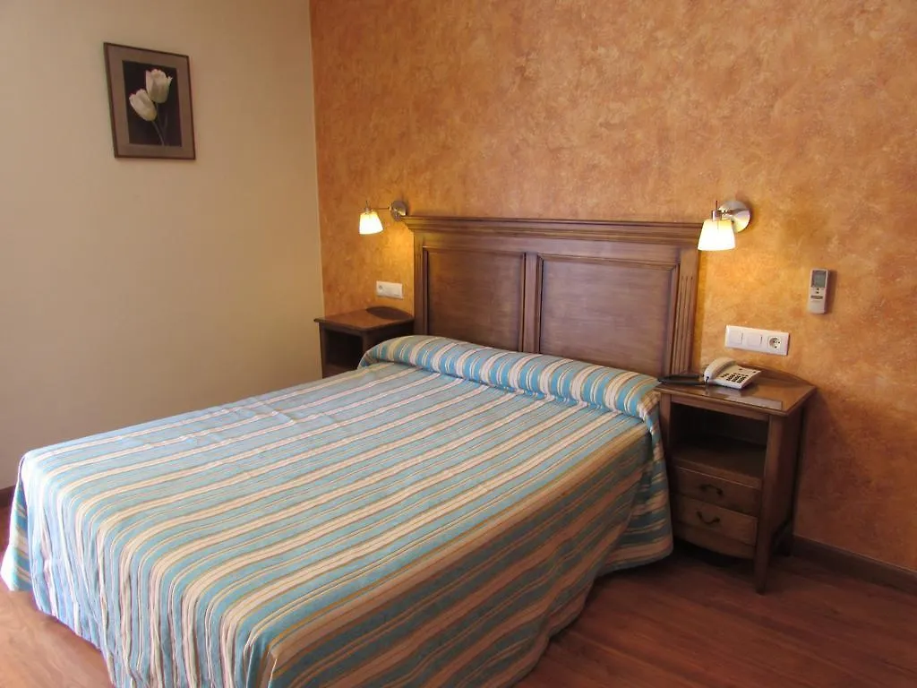 Paraiso Playa Hotel إيسلا كريستينا