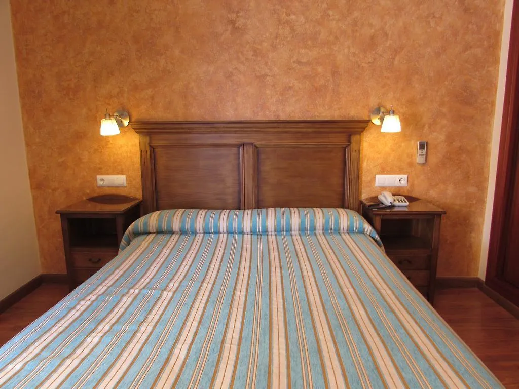 Paraiso Playa Hotel إيسلا كريستينا