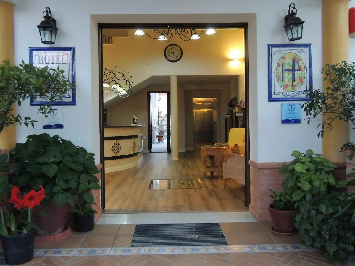 Paraiso Playa Hotel location